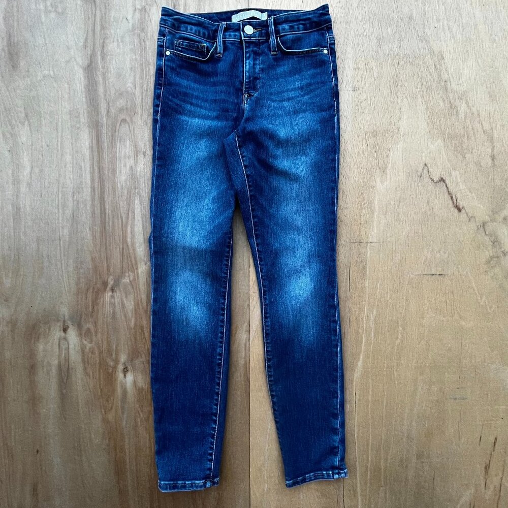 ATHLETA SCULPTEK STRAIGHT JEANS WOMEN’S sz 2 Blue Distressed Low Rise Stretch